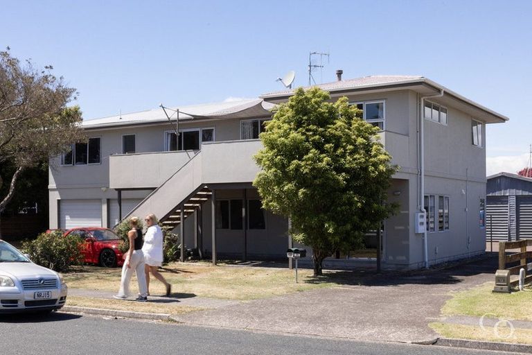 Photo of property in 10 Lambeth Terrace, Mount Maunganui, 3116