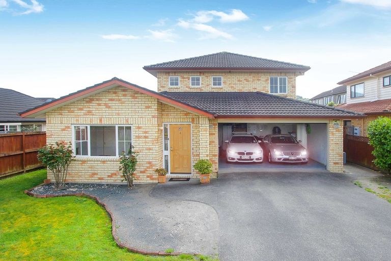 Photo of property in 8 Thyme Court, Flat Bush, Auckland, 2016