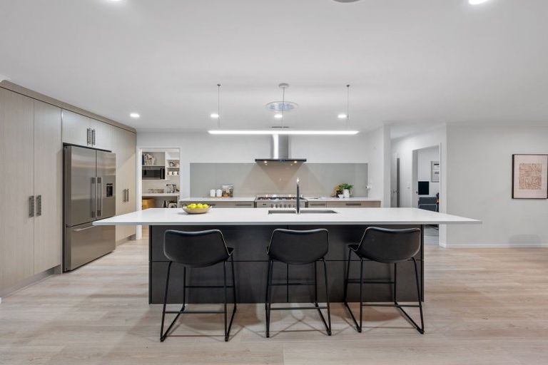 Photo of property in 11 Meadowbrook Place, Buckland, Pukekohe, 2677