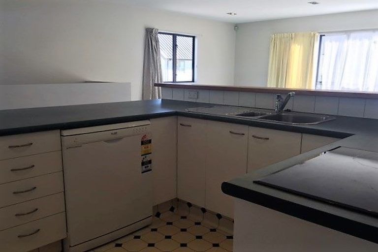 Photo of property in 5/245a Bealey Avenue, Christchurch Central, Christchurch, 8013