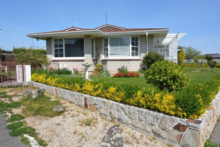 Photo of property in 24 Templetons Road, Hillmorton, Christchurch, 8025