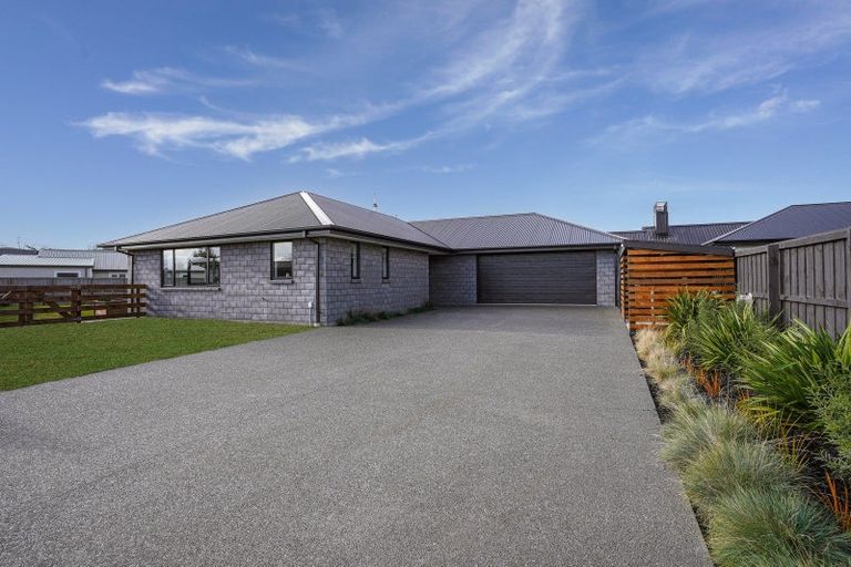 Photo of property in 67d Courage Road, Amberley, 7410