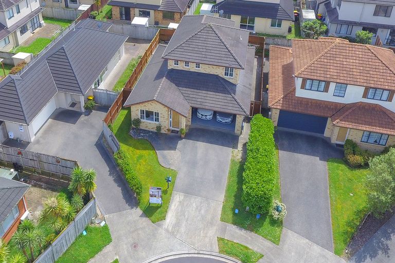 Photo of property in 8 Thyme Court, Flat Bush, Auckland, 2016