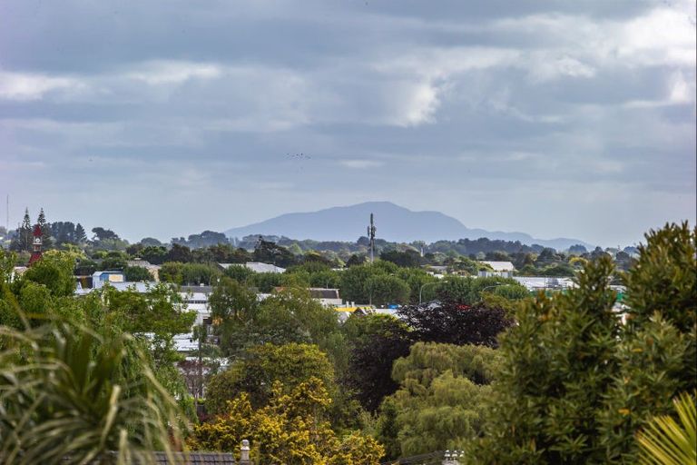 Photo of property in 218a Cambridge Street, Levin, 5510