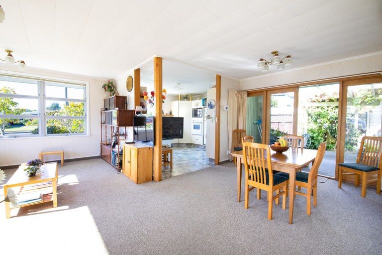 Photo of property in 4 Balmoral Street, Taradale, Napier, 4112