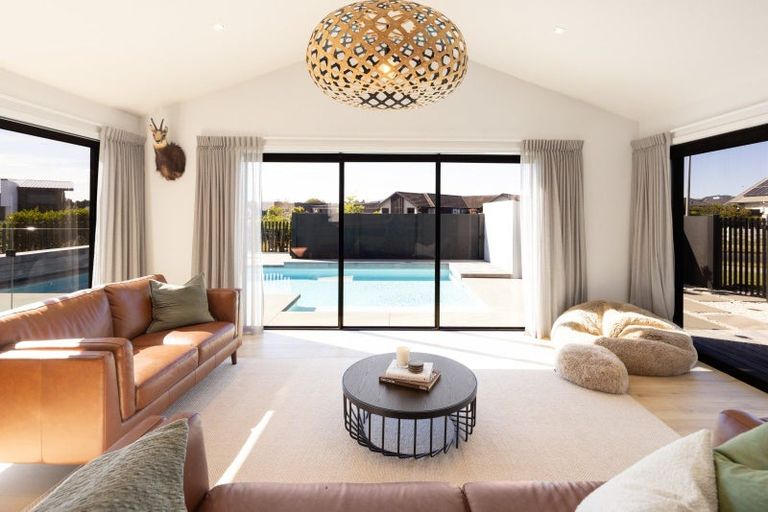 Photo of property in 13 Mike Smith Drive, Cambridge, 3434