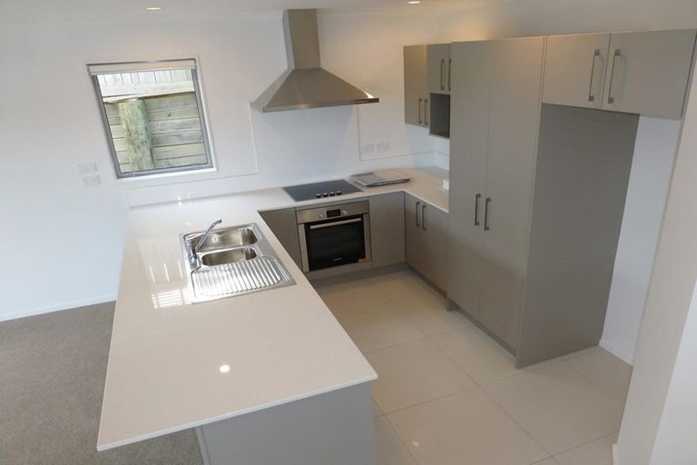 Photo of property in 25 Maylee Crescent, Gulf Harbour, Whangaparaoa, 0930