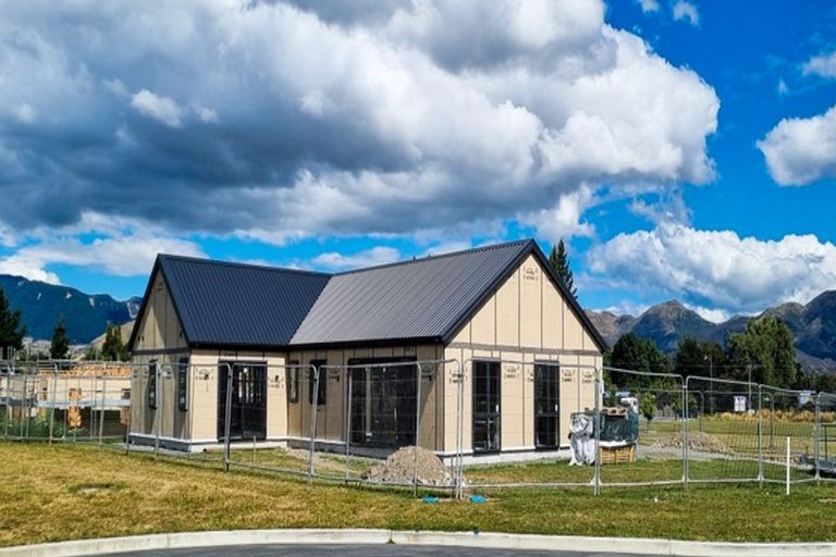 Photo of property in 6 Percival Close, Hanmer Springs, 7334