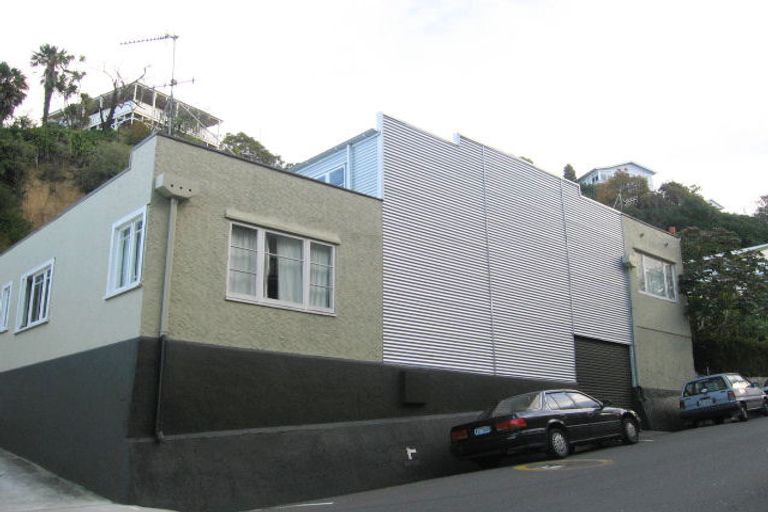 Photo of property in 8 Milton Road, Bluff Hill, Napier, 4110