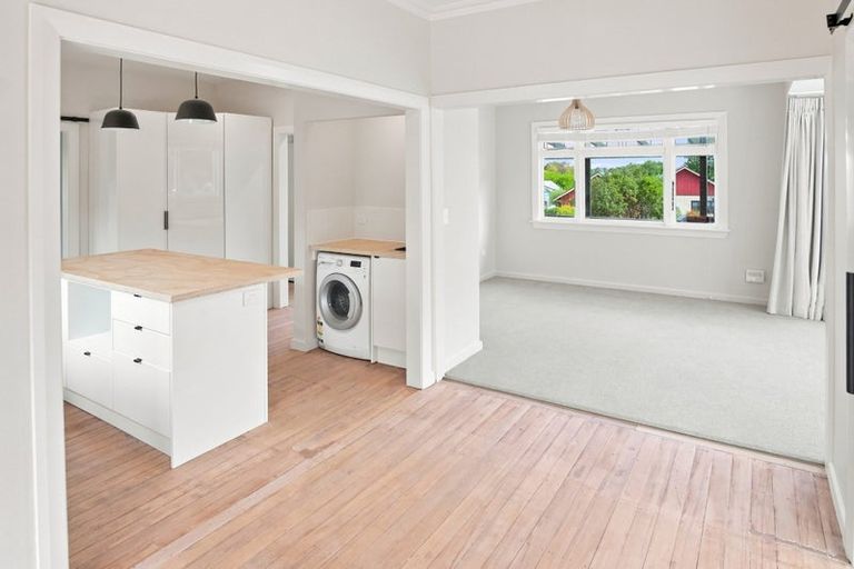 Photo of property in 1/118 Centaurus Road, Huntsbury, Christchurch, 8022