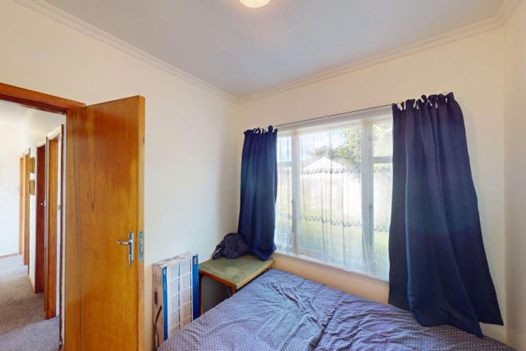 Photo of property in 14 Fairfield Road, Levin, 5510