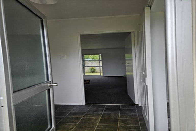Photo of property in 3/10 Aubrey Street, Waitara, 4320
