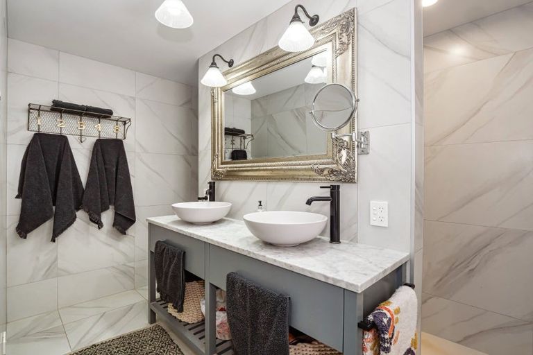 Photo of property in 55a Oceanbeach Road, Mount Maunganui, 3116