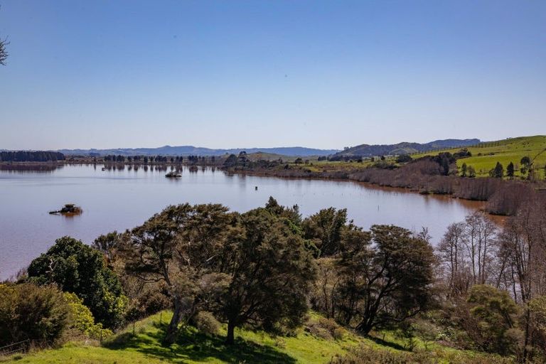 Photo of property in 2 Bittern Road, Te Kauwhata, 3710