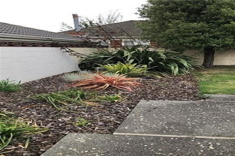 Photo of property in 2/18 Newnham Terrace, Upper Riccarton, Christchurch, 8041