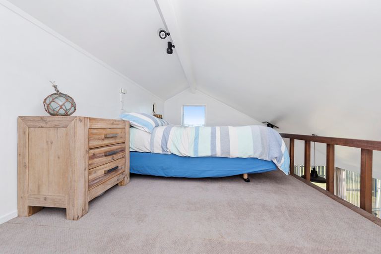 Photo of property in 344 Pukehina Parade, Pukehina, Te Puke, 3189