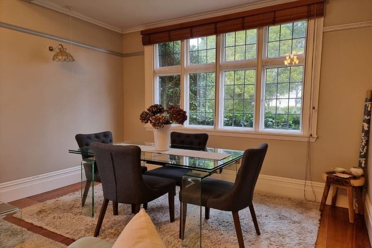 Photo of property in 96 Fendalton Road, Fendalton, Christchurch, 8014