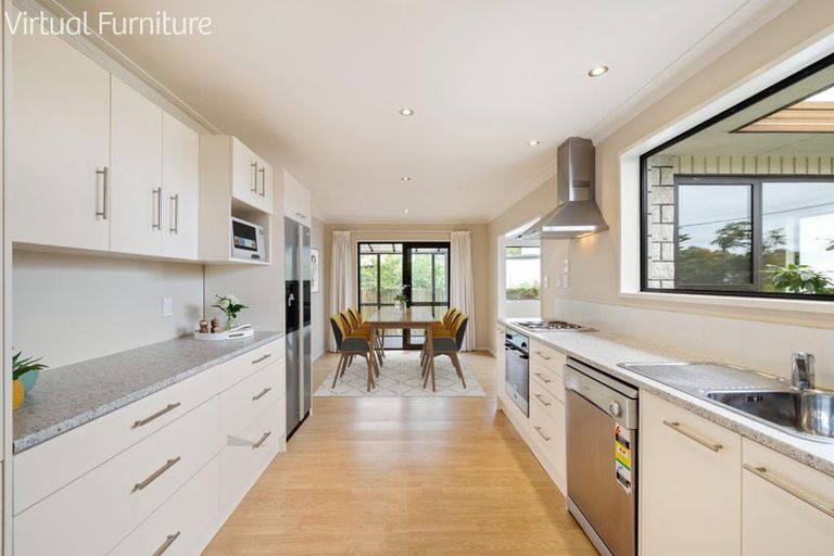 Photo of property in 1/157 Matsons Avenue, Papanui, Christchurch, 8053