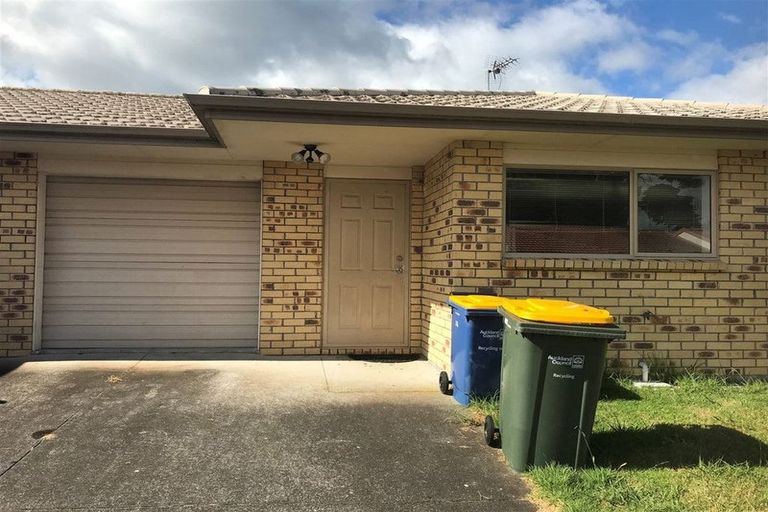 Photo of property in 26 Carlas Way, Ranui, Auckland, 0612