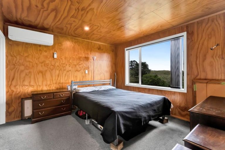 Photo of property in 242 Henwood Road, Paraite, New Plymouth, 4372