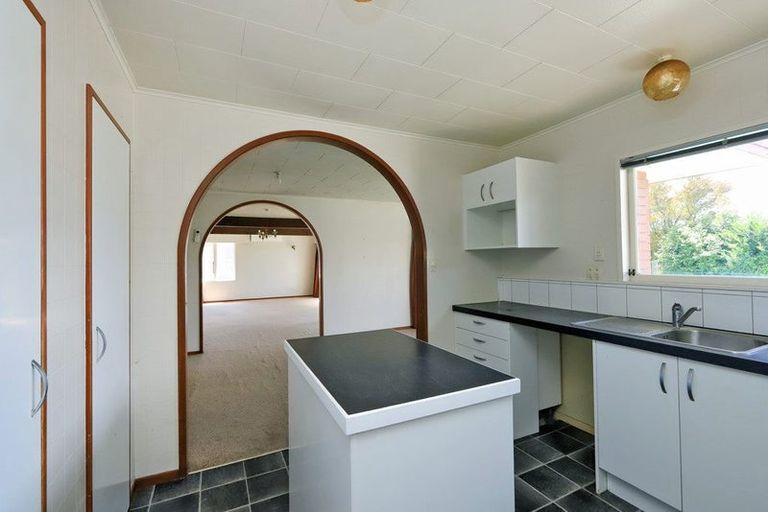 Photo of property in 124 Flaxmere Avenue, Flaxmere, Hastings, 4120