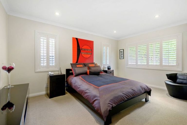 Photo of property in 30c Marine Parade, Mellons Bay, Auckland, 2014