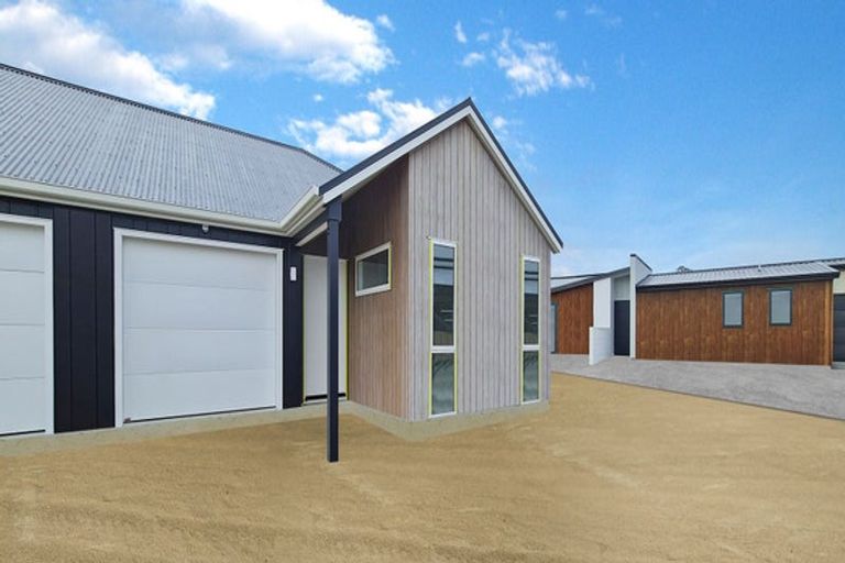 Photo of property in 9 Tanuku Lane, Te Puke, 3119