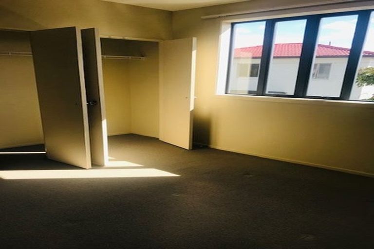 Photo of property in 15/21 Armoy Drive, East Tamaki, Auckland, 2016