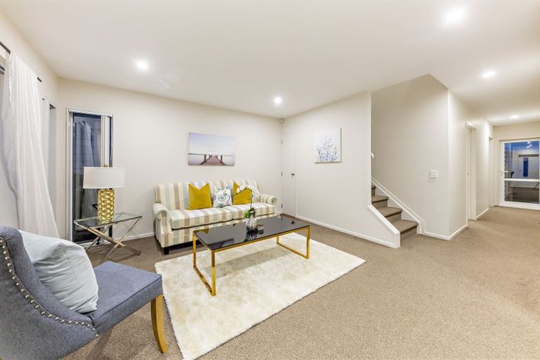 Photo of property in 19 Tribute Loop, Takanini, 2112