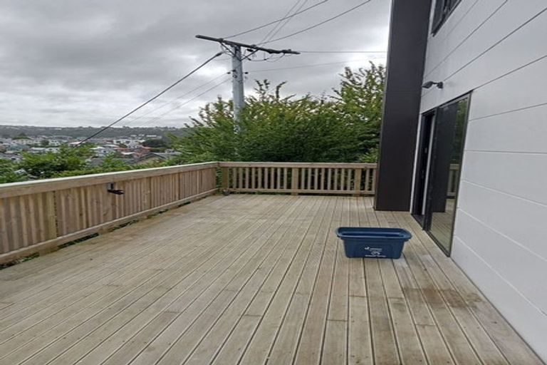Photo of property in 1 Saint Abbs Place, North Dunedin, Dunedin, 9016
