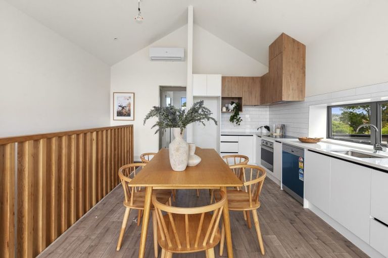 Photo of property in 55 Evans Road, Glen Eden, Auckland, 0602