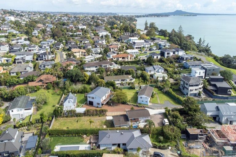 Photo of property in 2/75 Marine Parade, Mellons Bay, Auckland, 2014