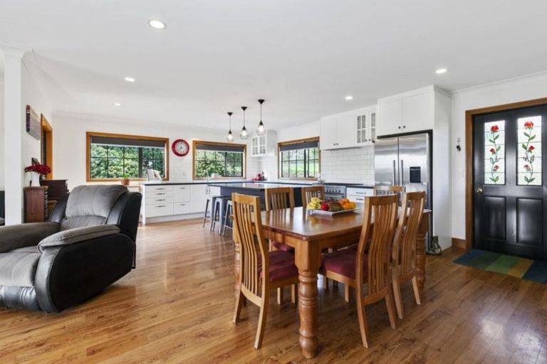 Photo of property in 112 Oyster Point Road, Kaukapakapa, Warkworth, 0984