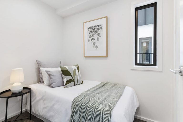 Photo of property in 108b Coronation Road, Hillcrest, Auckland, 0627