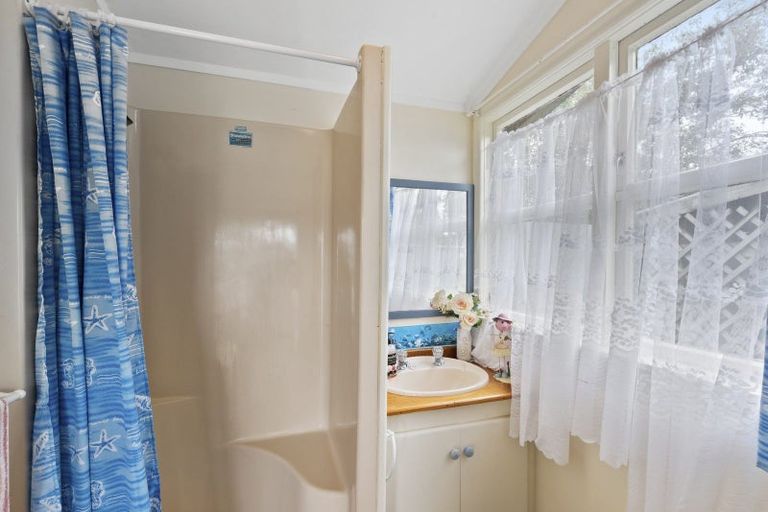 Photo of property in 11 Gardener Street, Levin, 5510