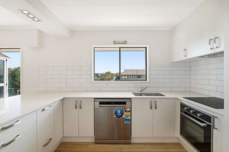 Photo of property in 34a Taylor Road, Mangere Bridge, Auckland, 2022