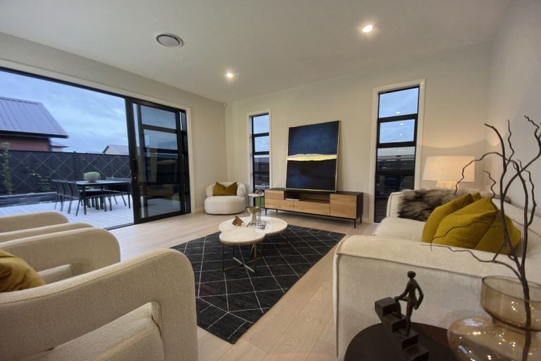 Photo of property in 30 Rosslands Avenue, Karaka, 2124