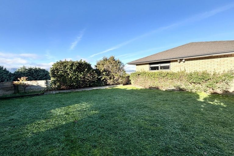 Photo of property in 35 Percy Kinsman Crescent, Riverstone Terraces, Upper Hutt, 5018
