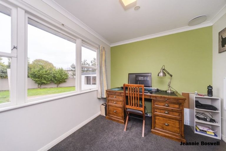 Photo of property in 7 Anglesey Place, Awapuni, Palmerston North, 4412