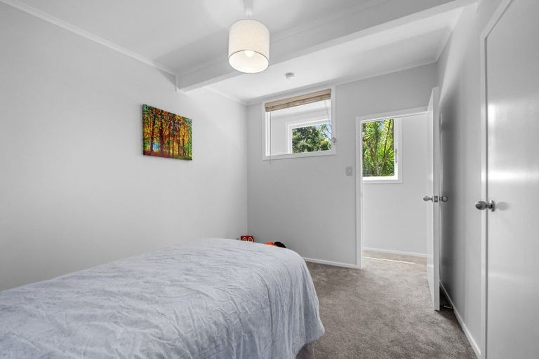 Photo of property in 45 Park Road, Titirangi, Auckland, 0604
