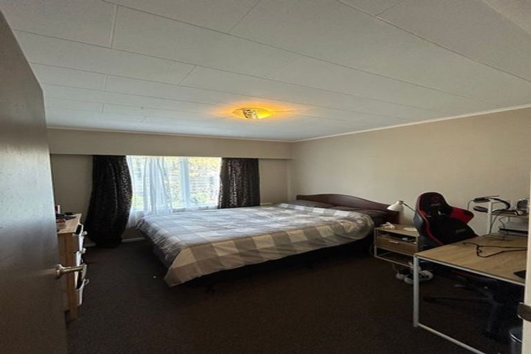 Photo of property in 33 Riwai Street, Paraparaumu, 5032