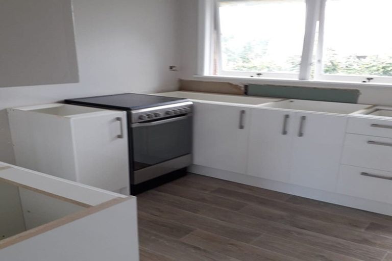 Photo of property in 2/34 Pupuke Road, Takapuna, Auckland, 0622