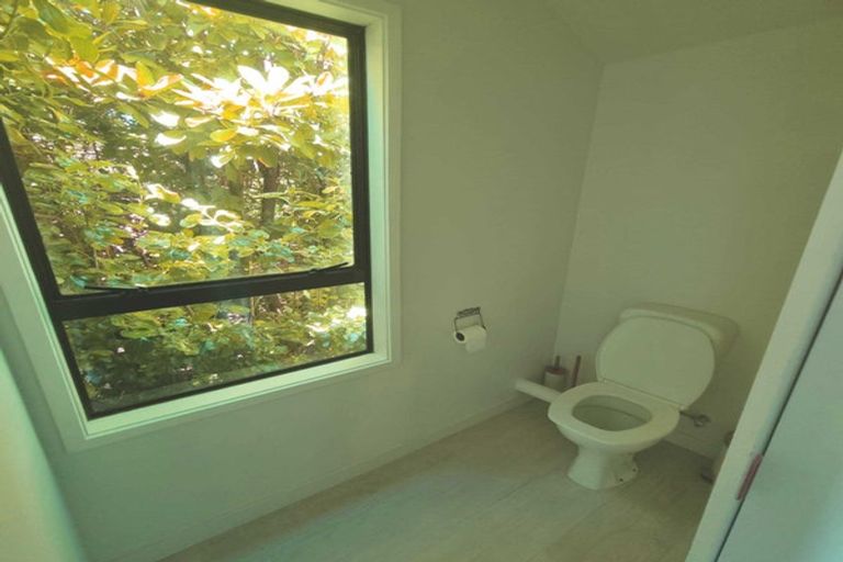 Photo of property in 18 Aranoni Track, Clifton, Christchurch, 8081