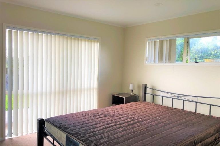 Photo of property in 26 Jadewynn Drive, Massey, Auckland, 0614