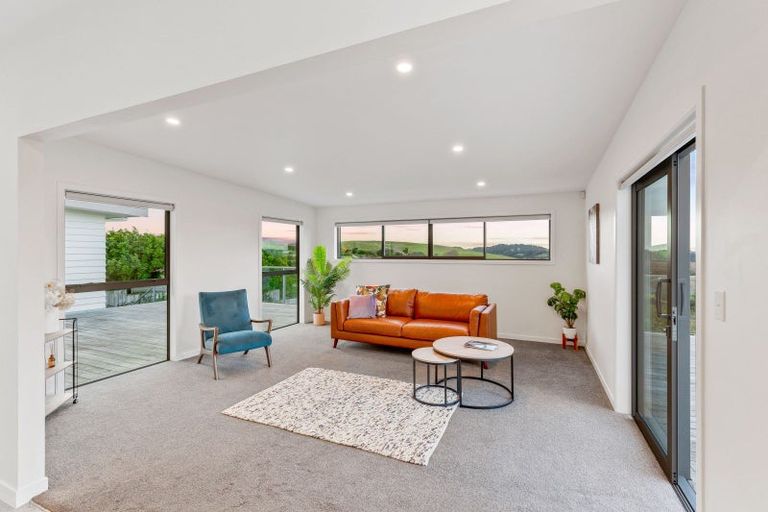 Photo of property in 87 Solan Drive, Waimauku, 0812