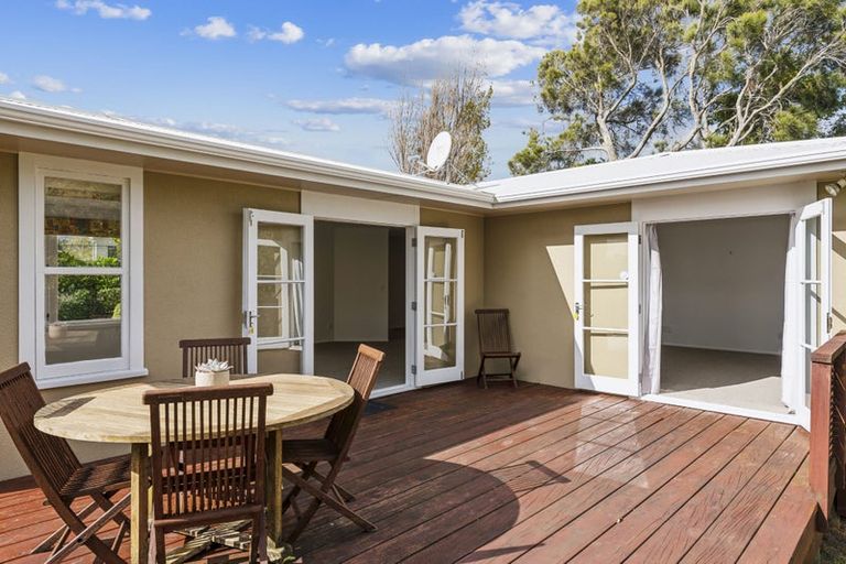 Photo of property in 6 Kokako Road, Otaihanga, Paraparaumu, 5036