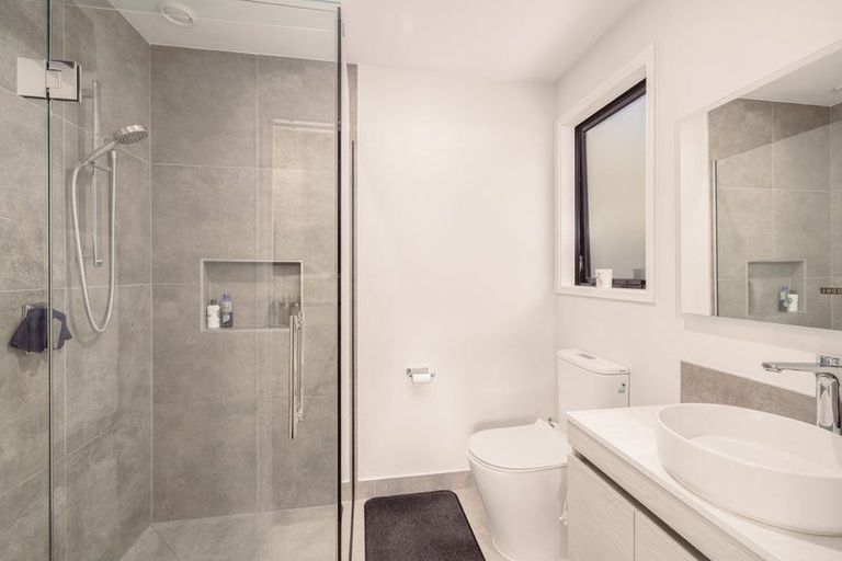 Photo of property in 73 Major Hornbrook Road, Mount Pleasant, Christchurch, 8081