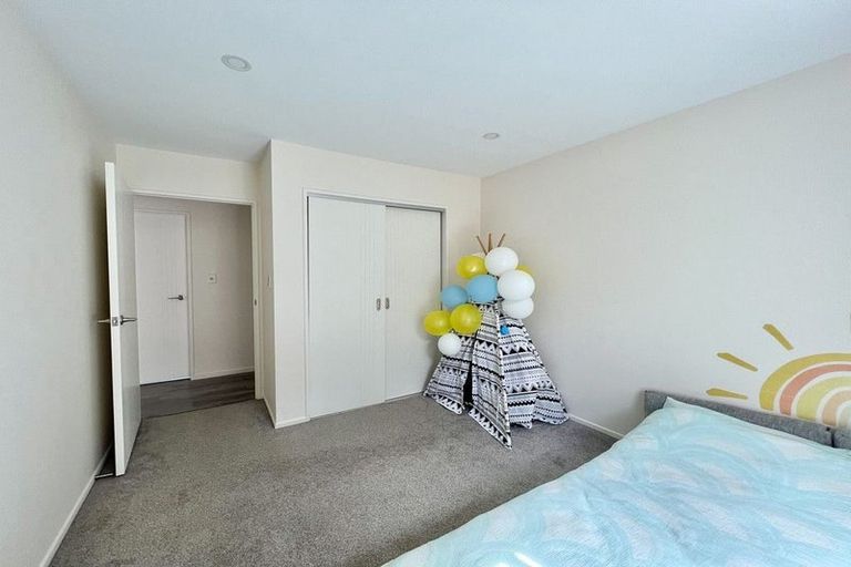 Photo of property in 46a Golfland Drive, Golflands, Auckland, 2013