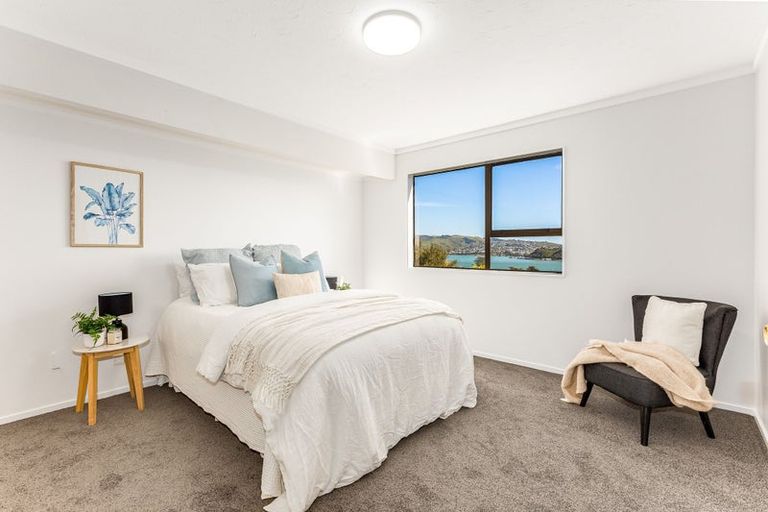 Photo of property in 19 Kinloch Place, Papakowhai, Porirua, 5024