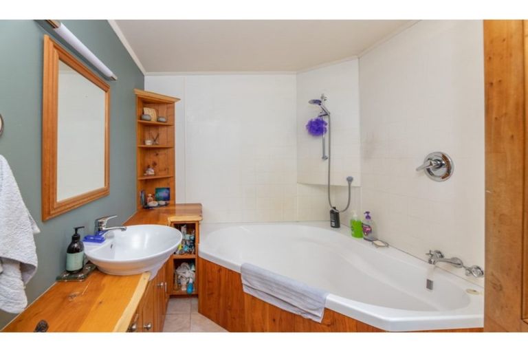 Photo of property in 81 Littles Road, Oxford, 7495